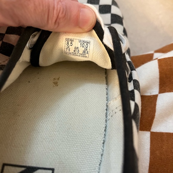 Vans checkerboard originals- black white. M8.5/w10 - Picture 3 of 4
